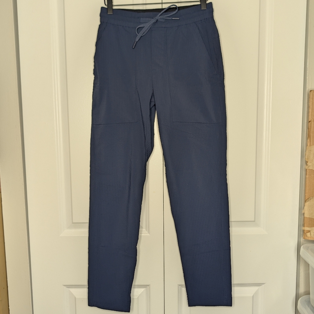 Lululemon Men's Bowline Seersucker Pants‎ Textured Navy Blue Small